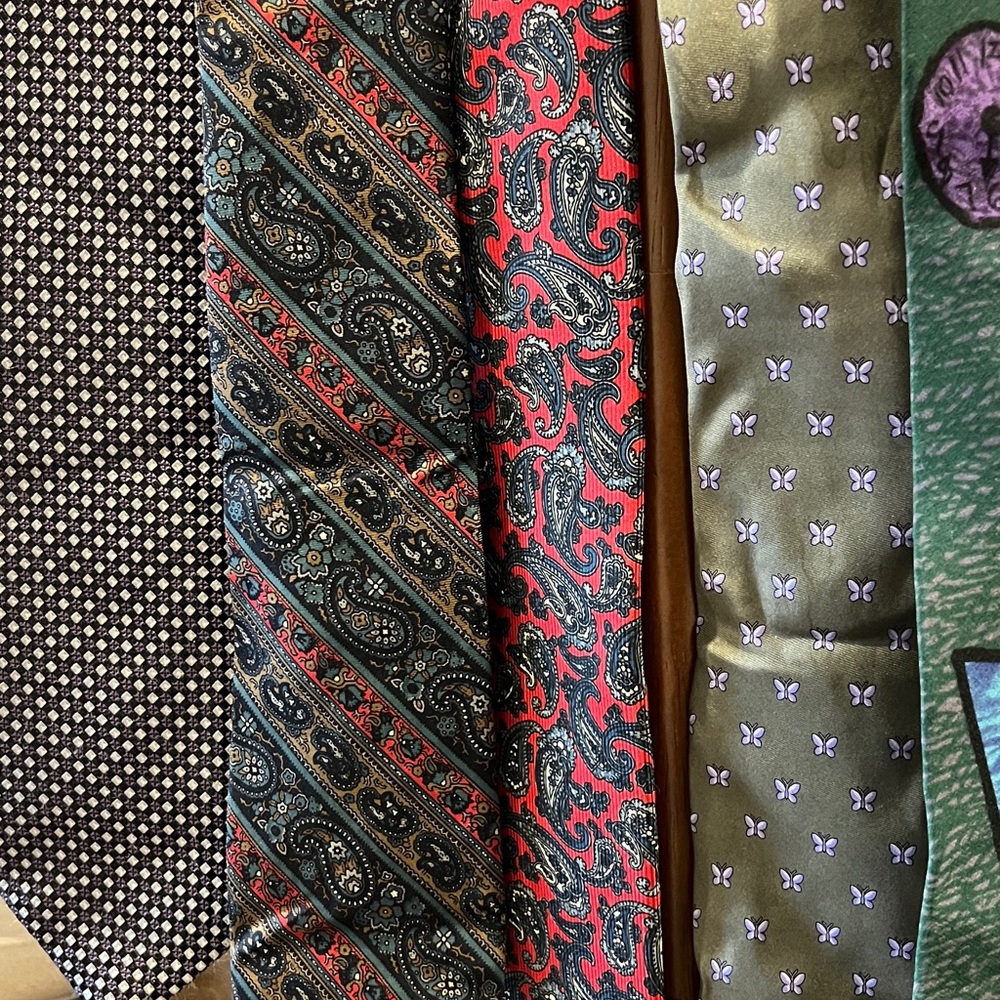 The Beatles Multicolor Patterned Ties Collection - image 3